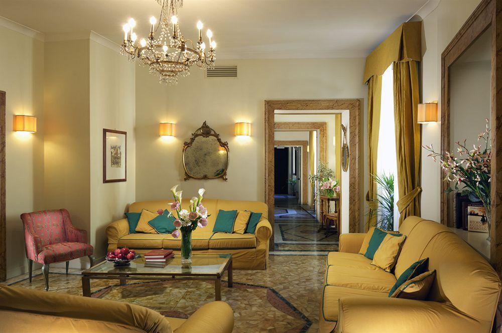 ホテル フォンタネーラ ボルゲーゼ ローマ エクステリア 写真